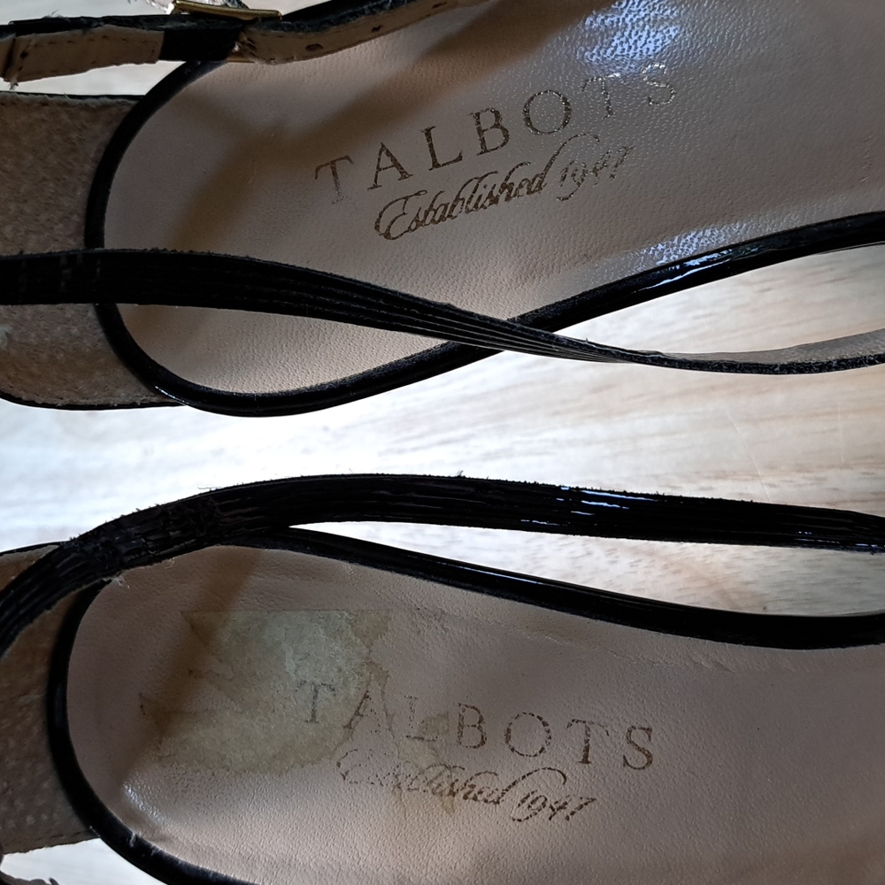 Talbots Sandals - Picture 7 of 7
